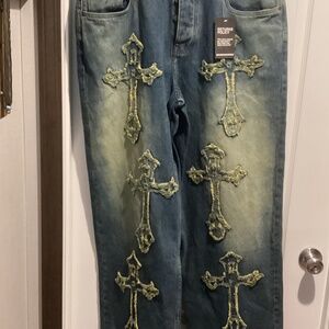 NWT Men’s BoohooMAN Baggy Rigid Cross Appliqué Denim Jeans - Size 38